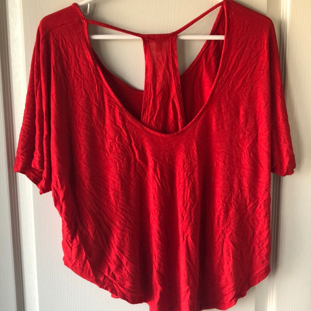 Red Express Top - Picture 3 of 3